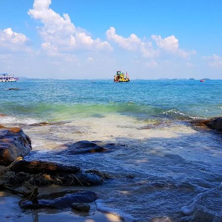 Ban Sairung Hotel Rayong Eksteriør billede